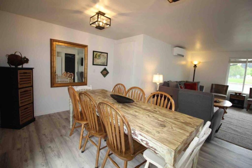 Cheerful 3 Bedroom On A Park 10 Miles From Eugene Creswell Экстерьер фото